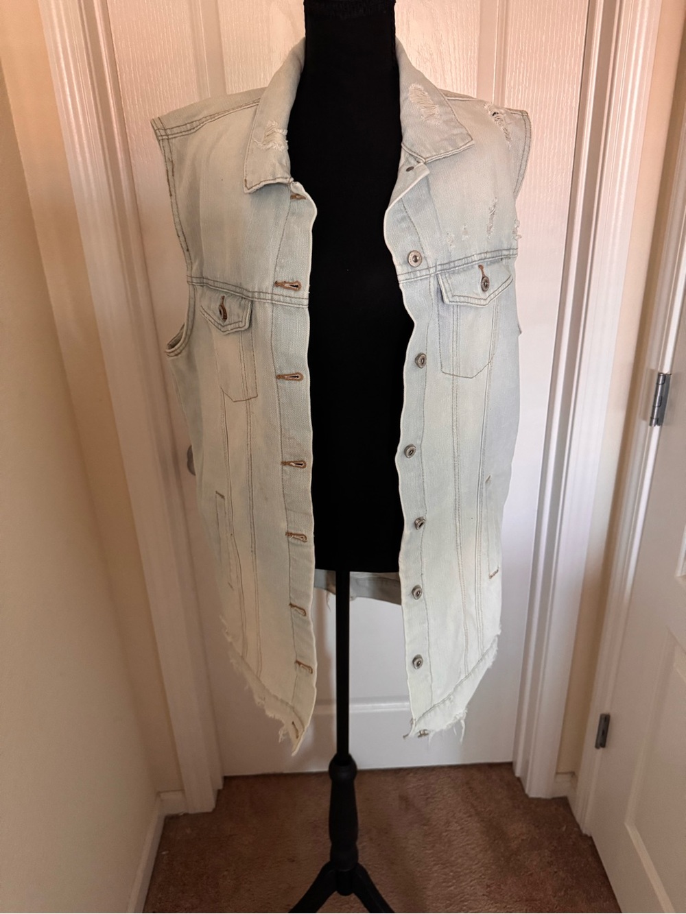 Sleeveless Light Blue Denim Long Vest Jacket for Women
